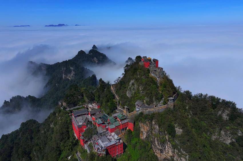 一座道法自然的山123定.docx