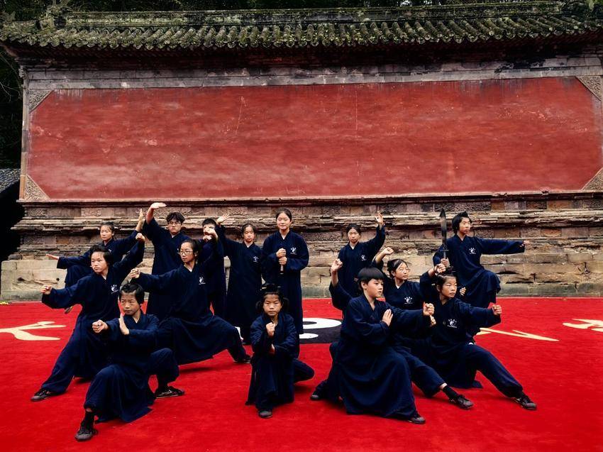 (定）来武当·祈五福，仙山纳福过大年！武当山2026元旦春节活动全攻略来了.docx