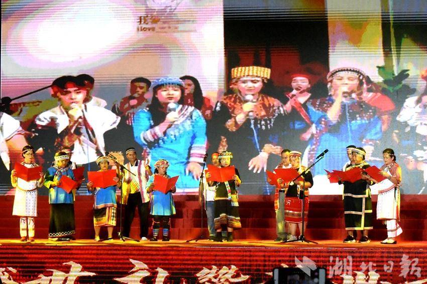 台湾同胞节目表演