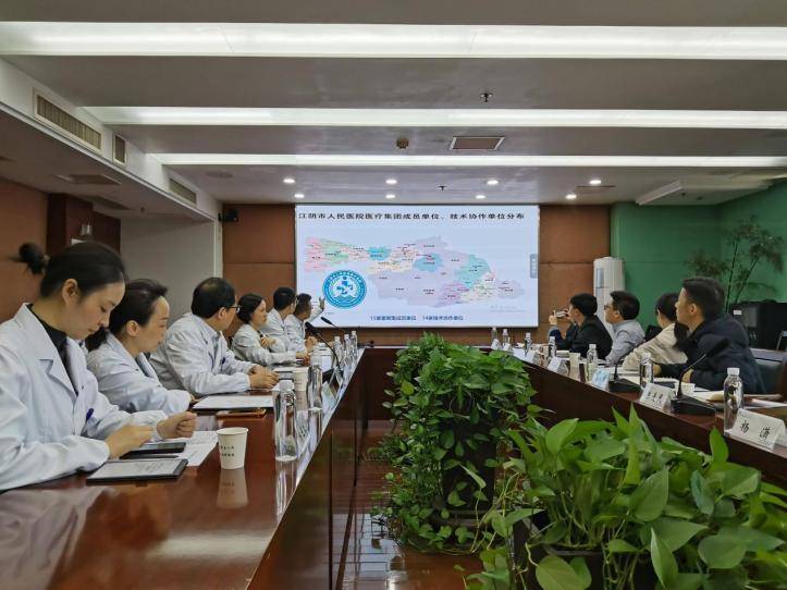 高站位对标一流 高标准擘画蓝图——潜江市中心医院赴全国县级标杆医院考察学习.docx