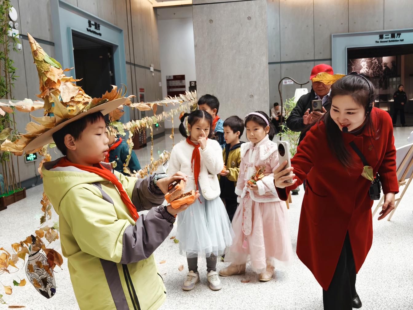 黄冈“捡秋”巧引客，小落叶书写文旅融合大文章.docx