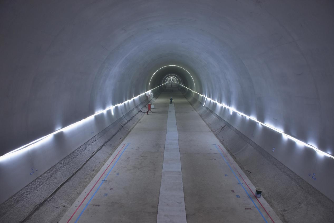 【特别策划】用创新与匠心浇筑雄忻高铁.docx