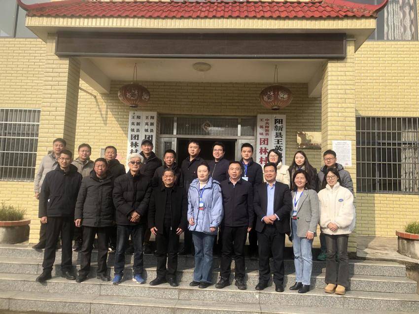 “走近身边的勇士”活动回访阳新县见义勇为英模向能来.docx