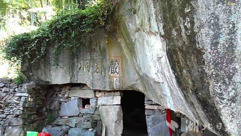 岁月无声  唯石能言(1).docx