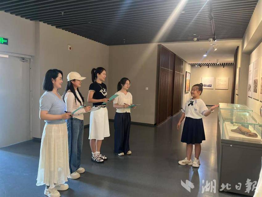 嘉鱼县第五期小小讲解员培训班圆满结业.docx