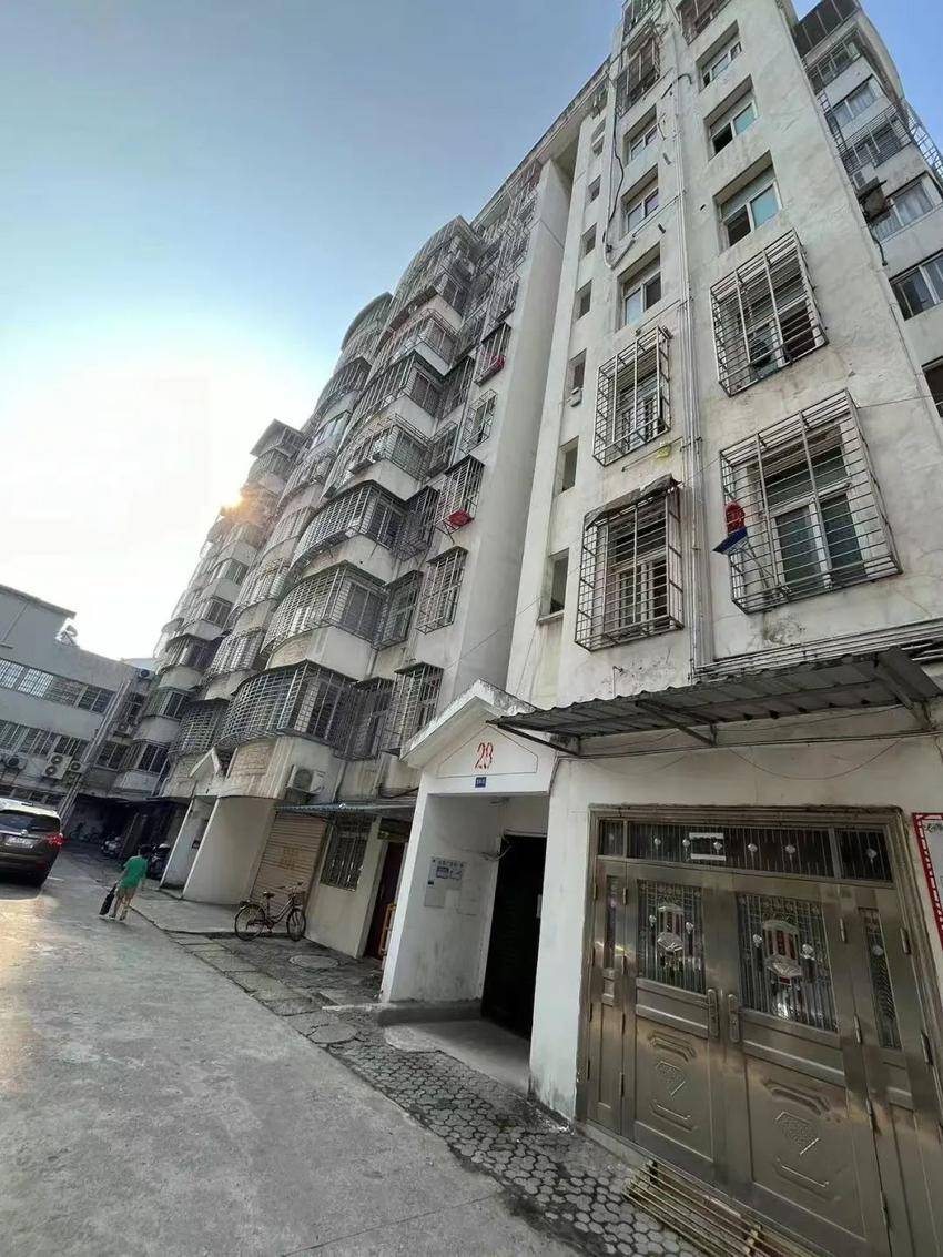 五步“梯”升幸福加速度，一键启动美好零距离(2).docx