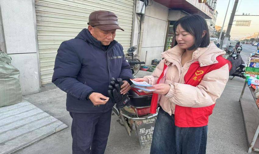 安陆市辛榨乡多形式开展普法宣传活动.docx