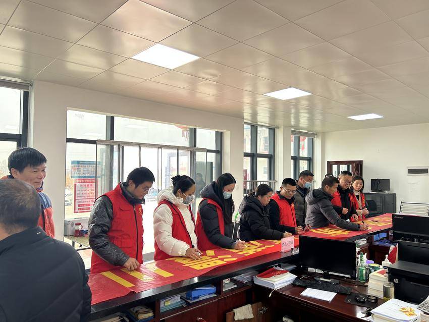 讲文明 树新风—— 争做文明孝感人.doc