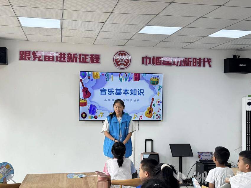 武城村暑期公益课堂温情开课 用爱点亮孩子们的缤纷假期.docx