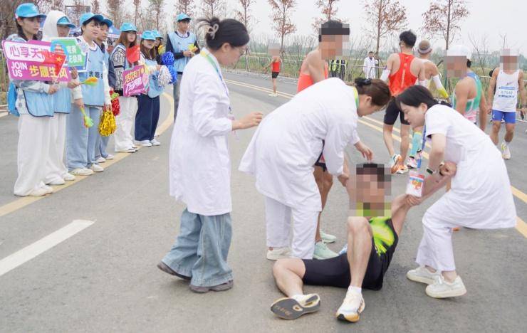 激情“天马”  “医”路护航——天门一医圆满完成2025天门马拉松医疗保障任务.docx