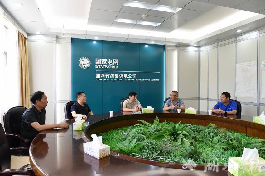 竹溪县供电公司:助企纾困出实招 电力服务解难题 - 湖北日报新闻客户端