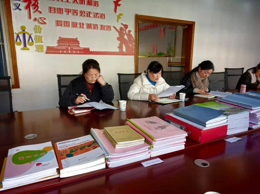 2_聚焦课程发展，共绘幼教蓝图——2024年黄州区幼儿园课程研讨会圆满举行.docx