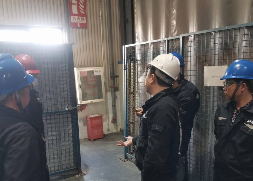 党建领航谋发展 党员攻坚创实效.doc