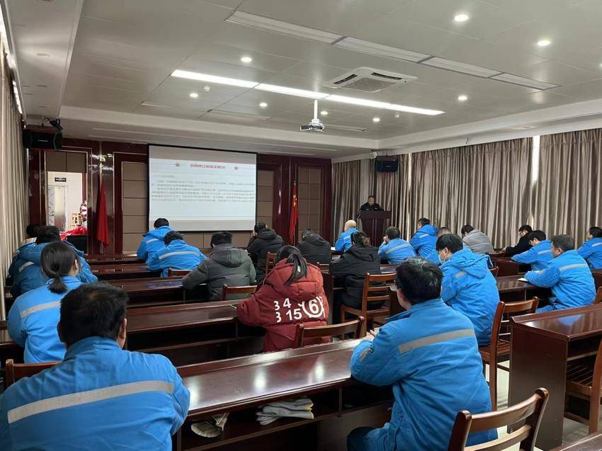 宜城市开展安全宣传“进企业”活动.docx