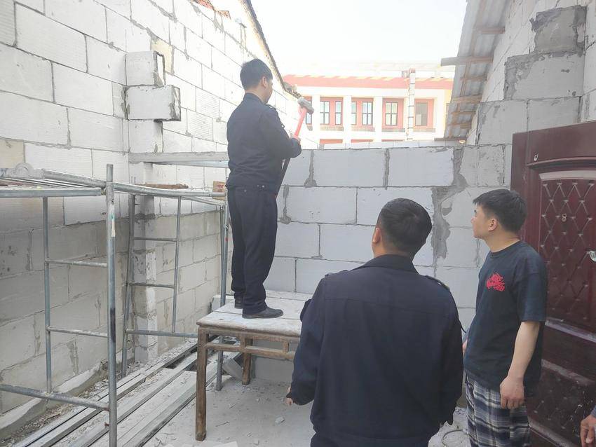 改 罗家桥街道：狠抓“三量”、严把“三关”，规范农村宅基地管理(6).docx