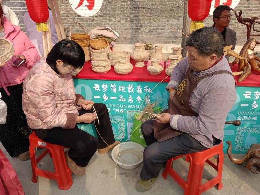 藤蔓生春色 巧手织新篇 ——云梦藤编“活态传承”之路(4).docx