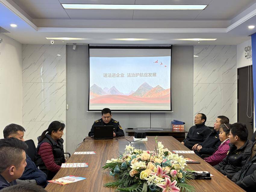 安陆市辛榨乡多形式开展普法宣传活动.docx