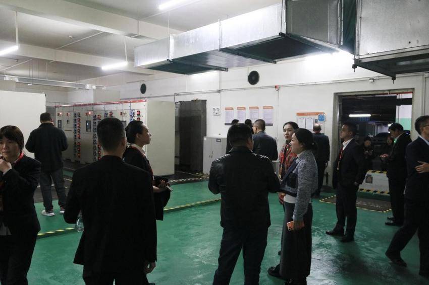 融创澜岸入选武汉物业标杆观摩项目，四方共建模式引领社区治理新风尚.docx