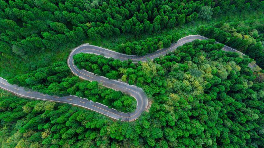 “五一”撒欢指南：奔赴恩施，解锁科技+文旅潮玩新姿势！.docx