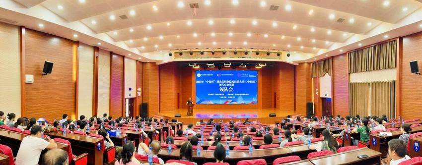 江陵县职教中心谱写“十五五”规划引领未来五年高质发展(1).docx