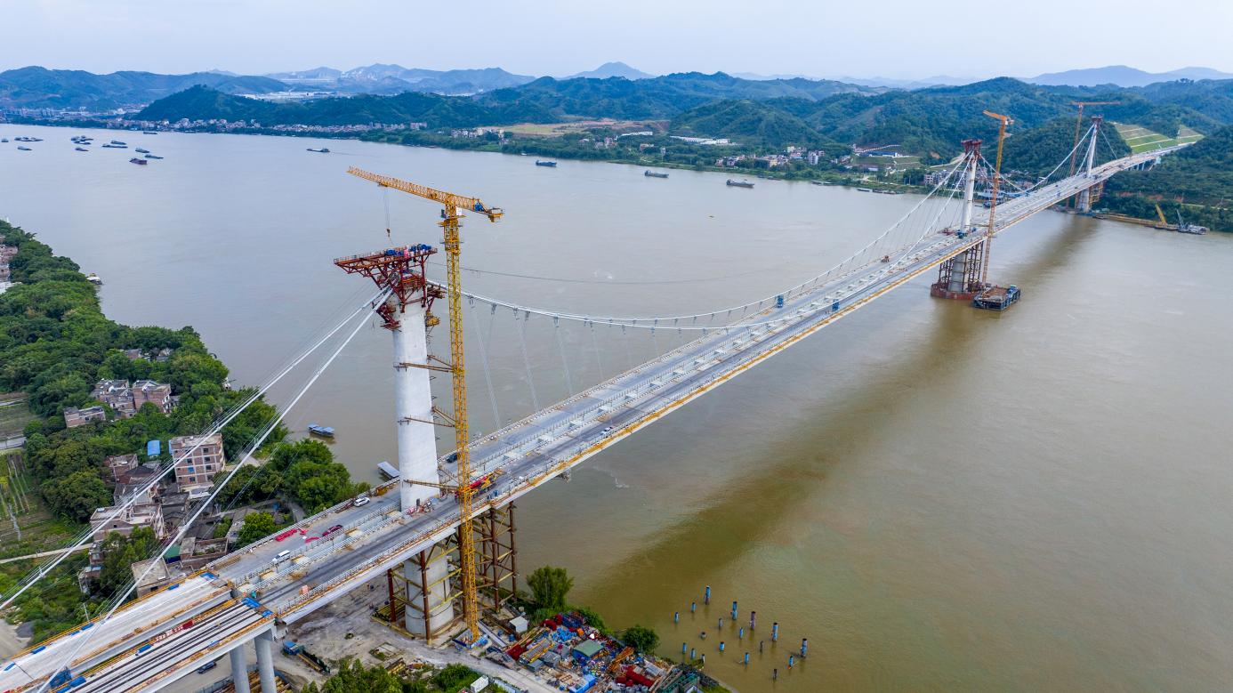 【交通强国】苍容浔江大桥“空中走廊”完成拆除.docx