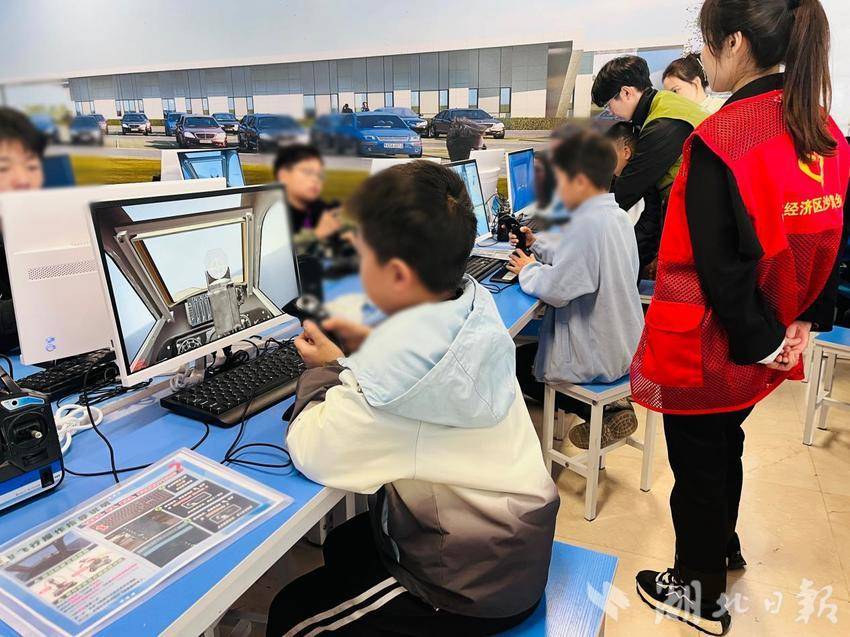 武汉航空研学宣传稿.docx