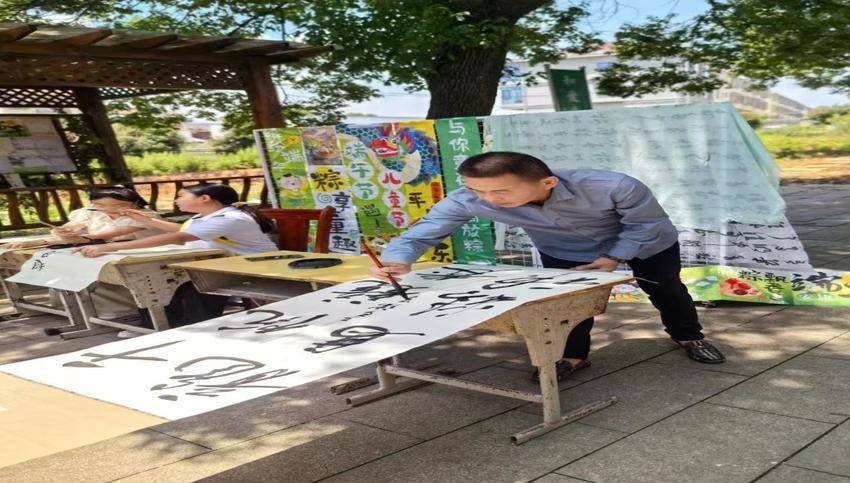 传统节日赋能劳动教育：武穴市第四实验小学“粽香传雅韵”跨学科实践的育人探索.docx