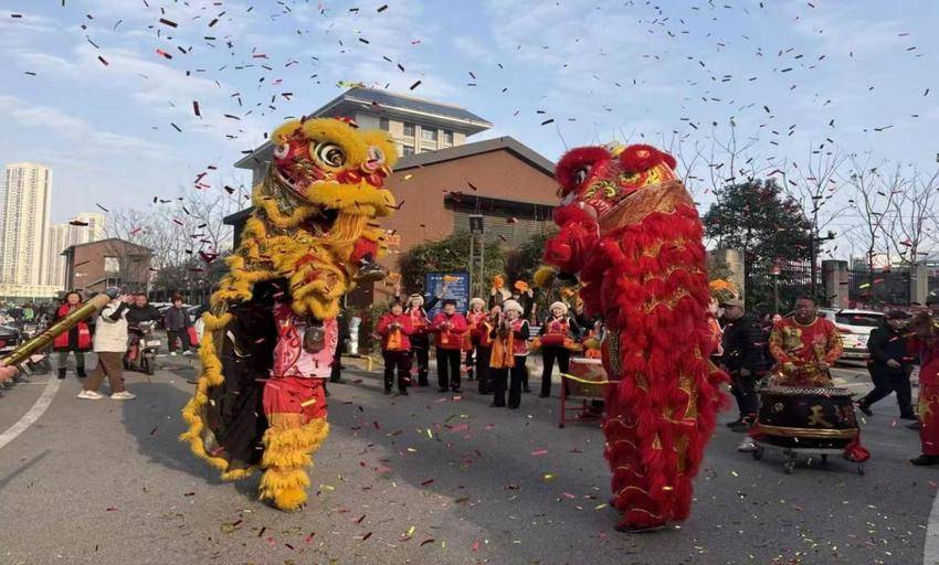 2.4“立春舞狮贺新春 锦邻同乐启祥年 ”——南湖锦城社区锦鲤文化节圆满落幕.docx
