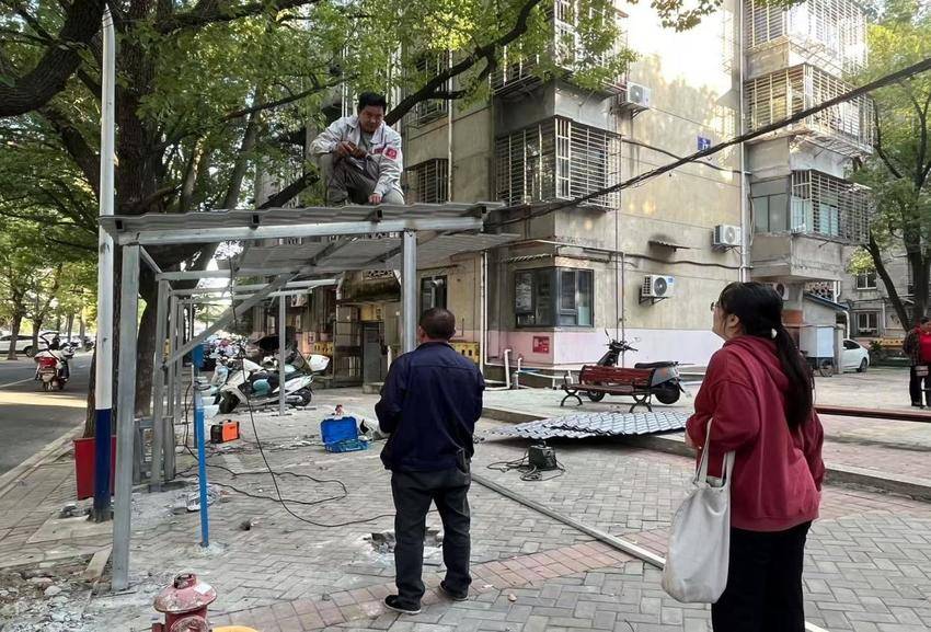 安装电动车棚  解决.docx