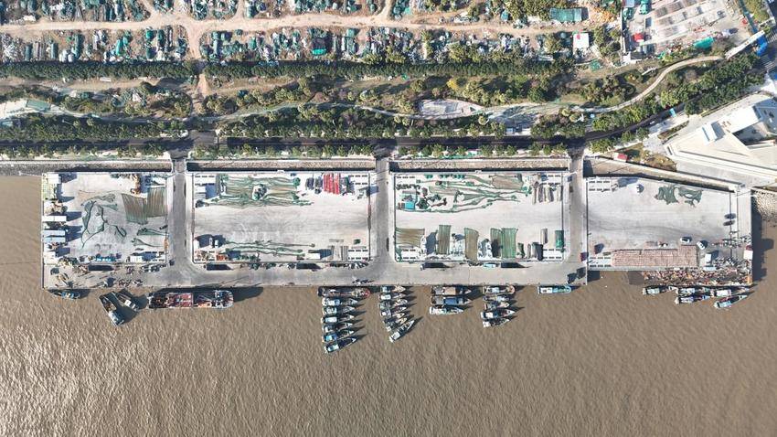 【一线传声】洞头渔岙渔港项目顺利通过交工验收.docx