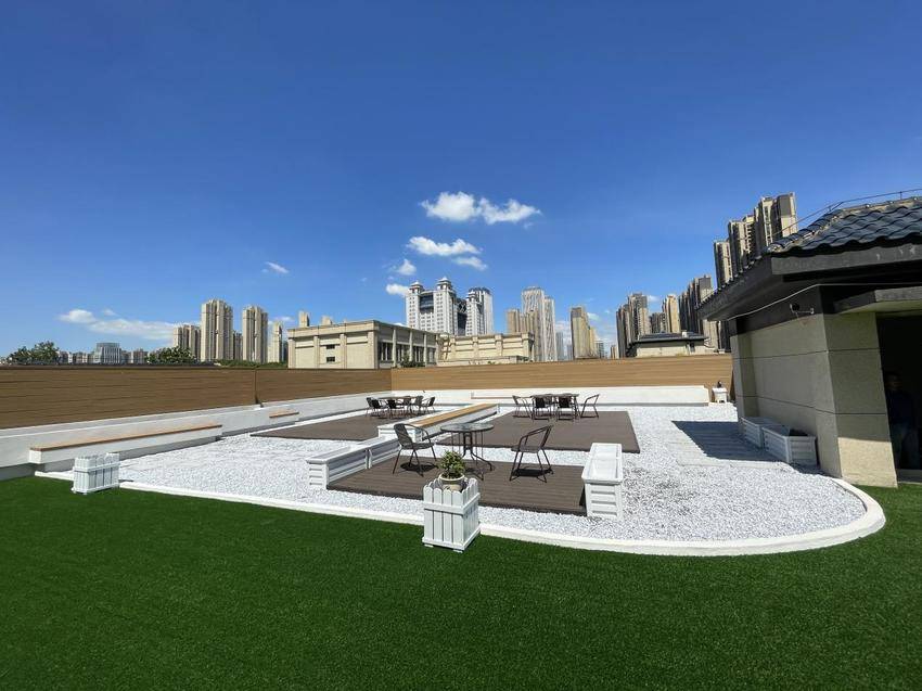 0721“面子”换新颜 “里子”暖人心——汉阳区江博社区亲民化改造书写幸福宜居新答卷(2)(1).docx