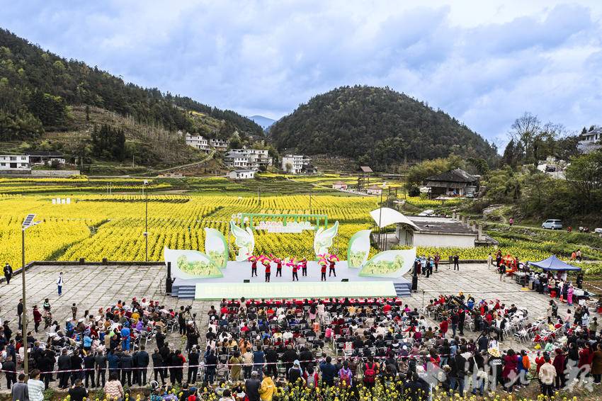 盛家坝镇第七届乡村休闲文化旅游推介活动。