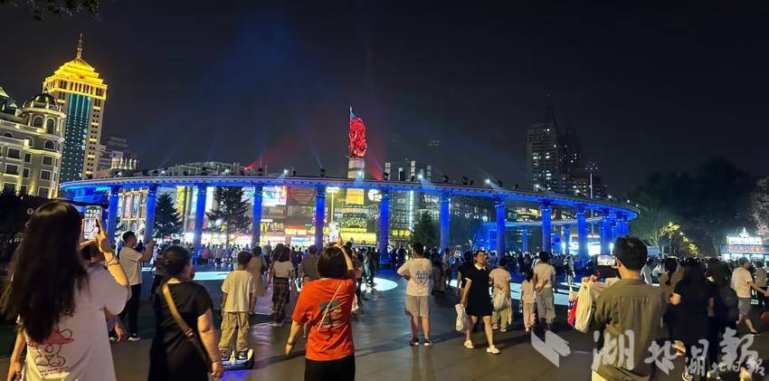 防洪纪念碑