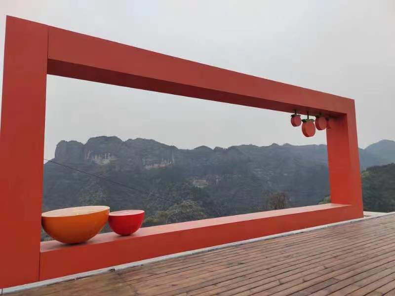 楠木溪村驻村干部：入户听民意 实干解民忧 点亮民心路.doc