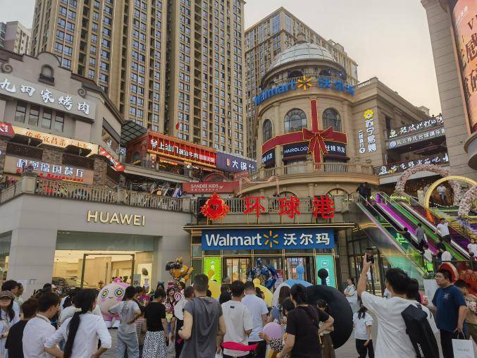 “五一”假期，伍家商圈火力全开，美食住宿热度爆表.docx