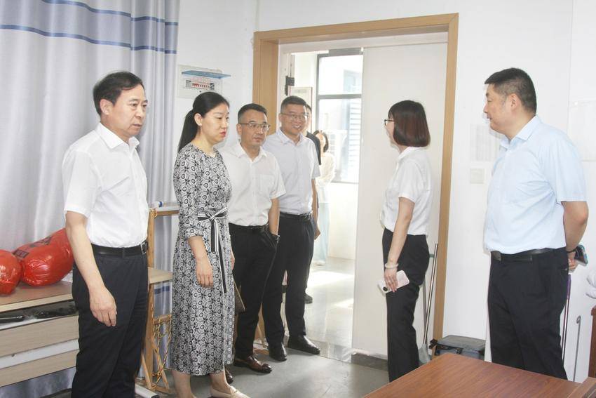武汉科技大学附属天门医院暨武汉科技大学第十一临床学院正式揭牌.docx