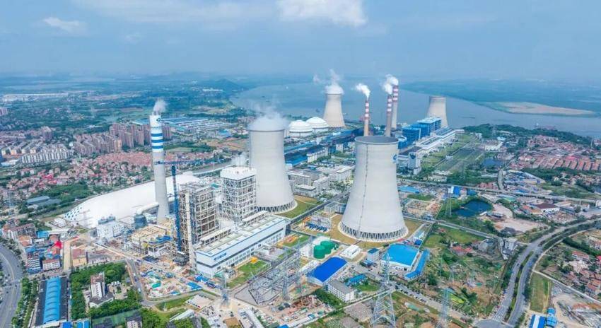 鄂州电厂四期（2X1000兆瓦）扩建项目7号机组首次并网一次成功(6)(1).docx