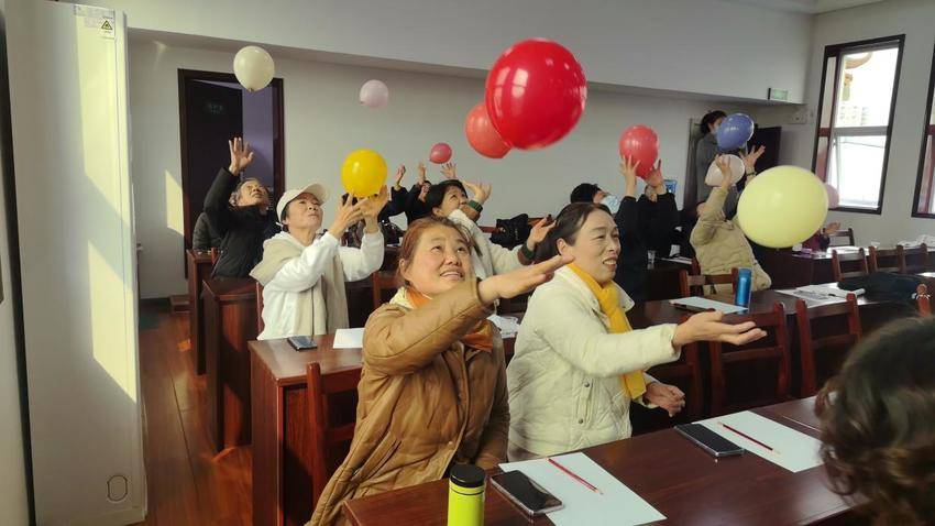 孝南区老年大学举办“从‘心’开始 享受银龄”老年人心理健康讲座  刘艳 韩凡琦 叶琴  丁中秋     3月10日，孝感(1)(1).docx