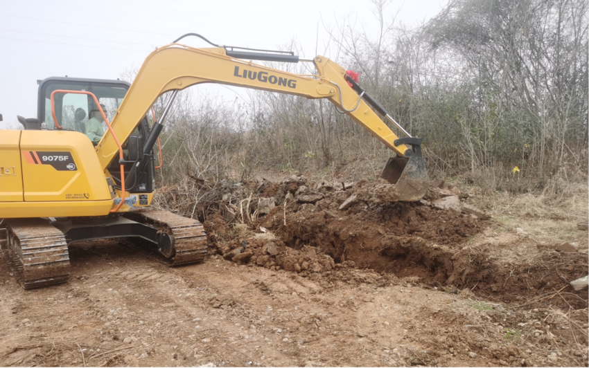 安陆市李店镇松山村：修通“连心路” 跑出“加速.docx