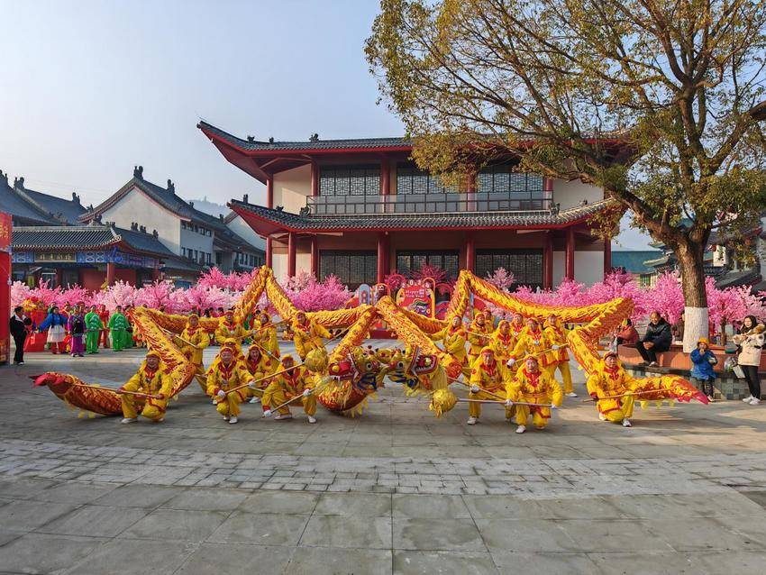 (定）来武当·祈五福，仙山纳福过大年！武当山2026元旦春节活动全攻略来了.docx