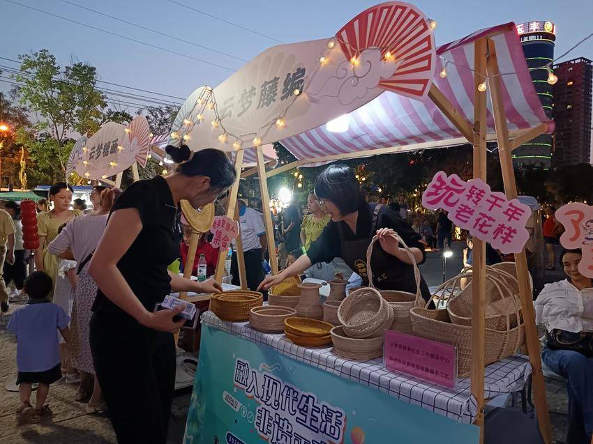 藤蔓生春色 巧手织新篇 ——云梦藤编“活态传承”之路(4).docx