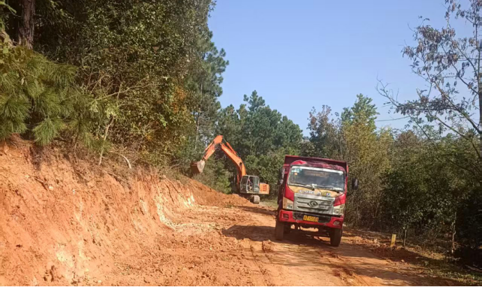 镇村多措并举绘就宜居宜业新图景.docx