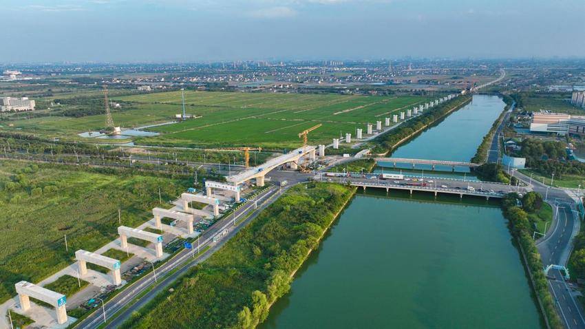 【特别策划】长虹飞渡处的师徒接力.docx