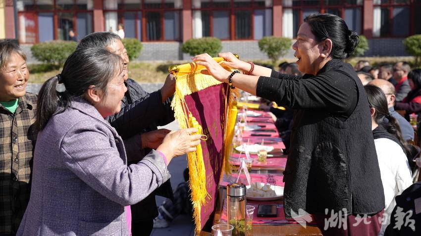 “红润清水湾·助农拓新篇”活动启幕 五峰清水湾村以文旅融合激活乡村振兴新动能(图6)