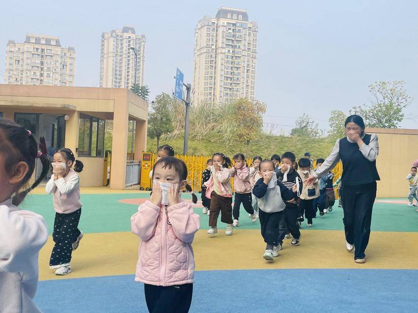 2025.11.4消防安全演练.docx