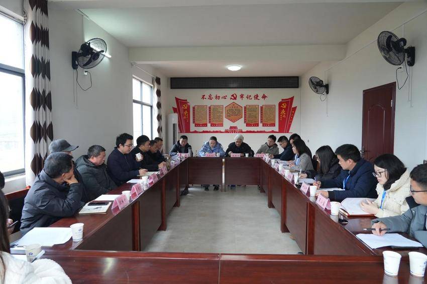 “走近身边的勇士”活动回访阳新县见义勇为英模向能来.docx
