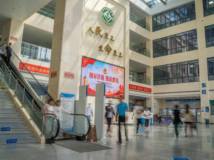 让医院跑起来，让服务暖起来：阳新县人民医院的品质升级之路(2).doc