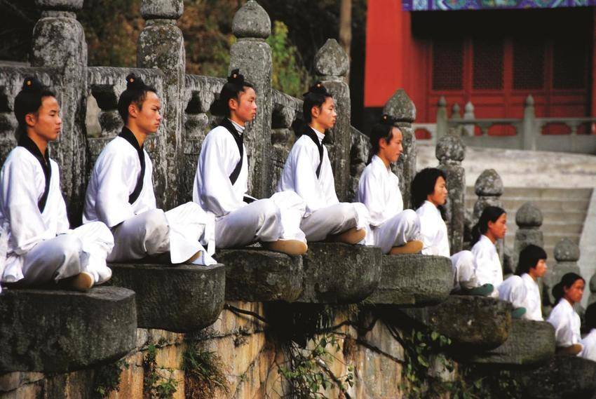 一座道法自然的山123定.docx