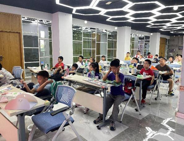 万松街道电业社区：口腔健康进社区，守护青少年“微笑防线”7.29.docx