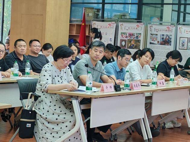 （投稿湖北日报客户端）江汉区花楼水塔街道举办微公益创投项目大赛.docx